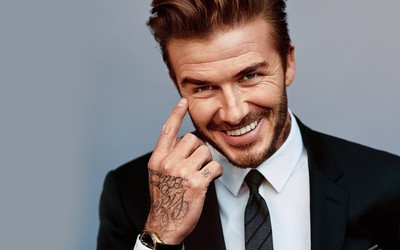 四喜娱乐精华-于帕梅卡诺关键战役总失误