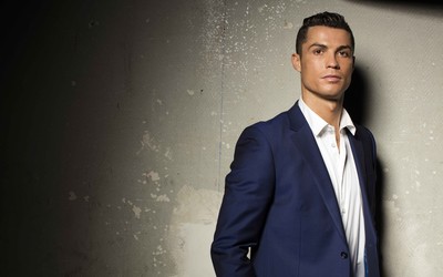 四喜娱乐焦点-加布里埃尔和马丁内利庆祝跳舞